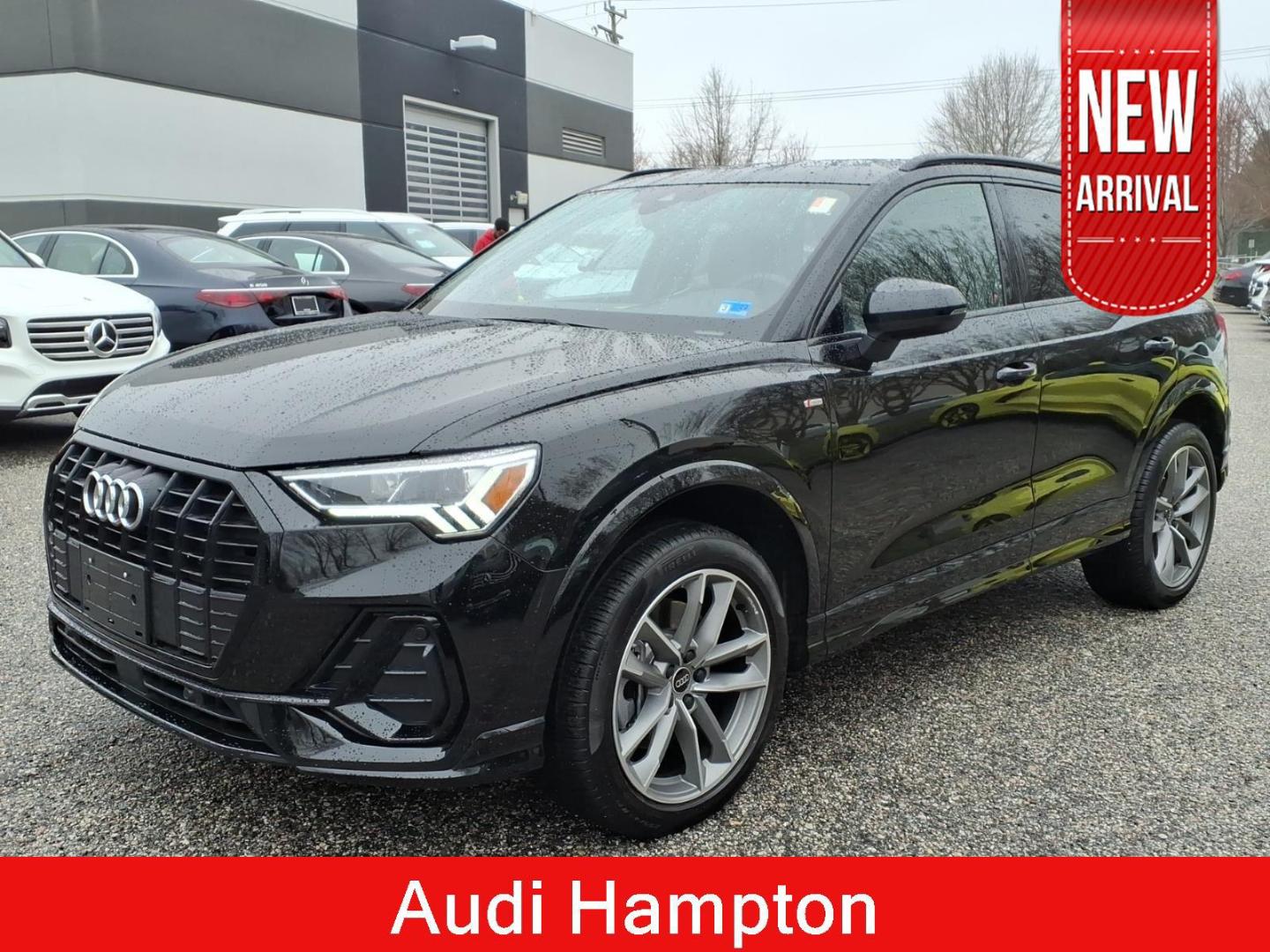2025 Audi Q3 45 TFSI S Line Premium quattro's photo