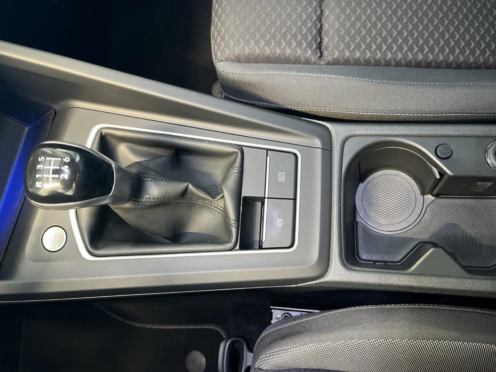 Volkswagen Golf Active