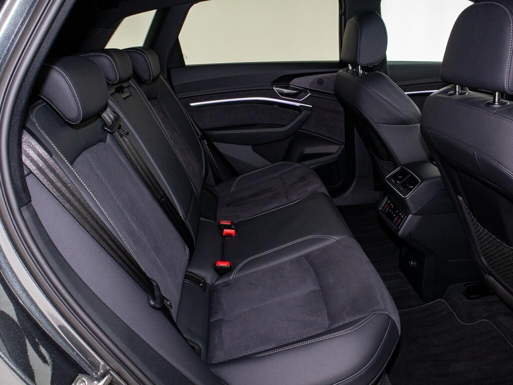 Image about Audi Q8 e-tron S line 50 e-tron quattro