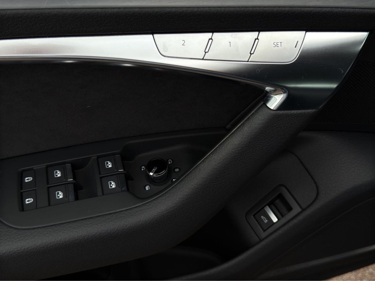 Image about Audi S6 Avant TDI quattro tiptronic