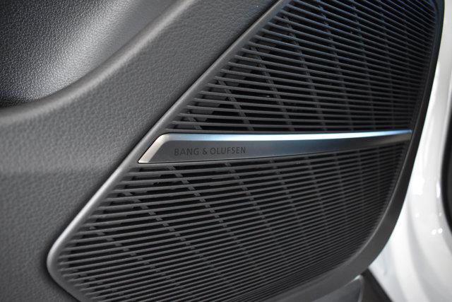 2026 Audi Q8 Prestige - Photo 36