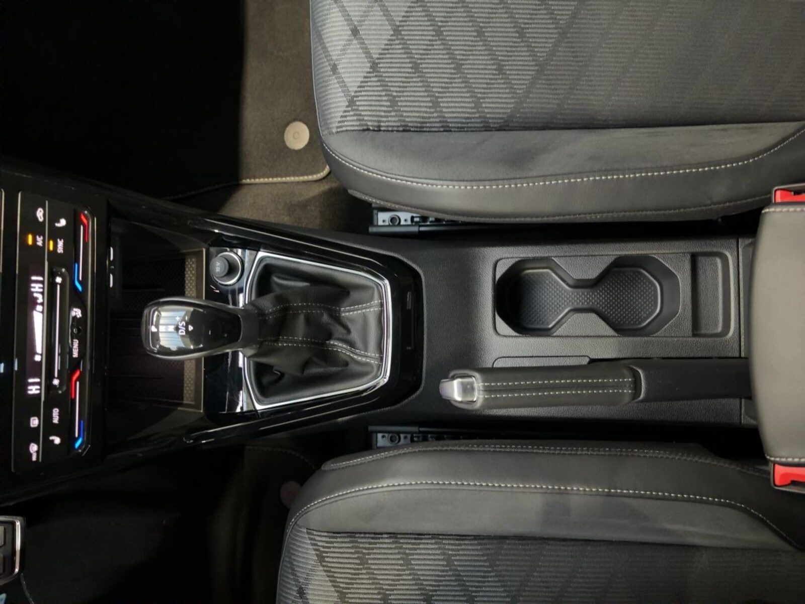 Volkswagen T-Cross – Bild 17