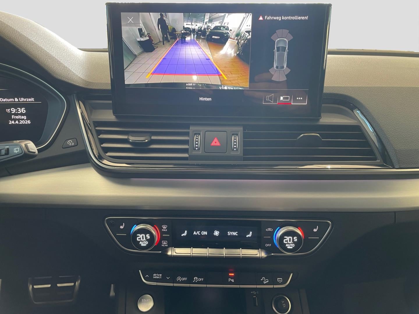 Bild über Audi Q5 Sportback 45 TFSI quattro S tronic - für weitere Informationen kontaktieren Sie den Audi Partner
