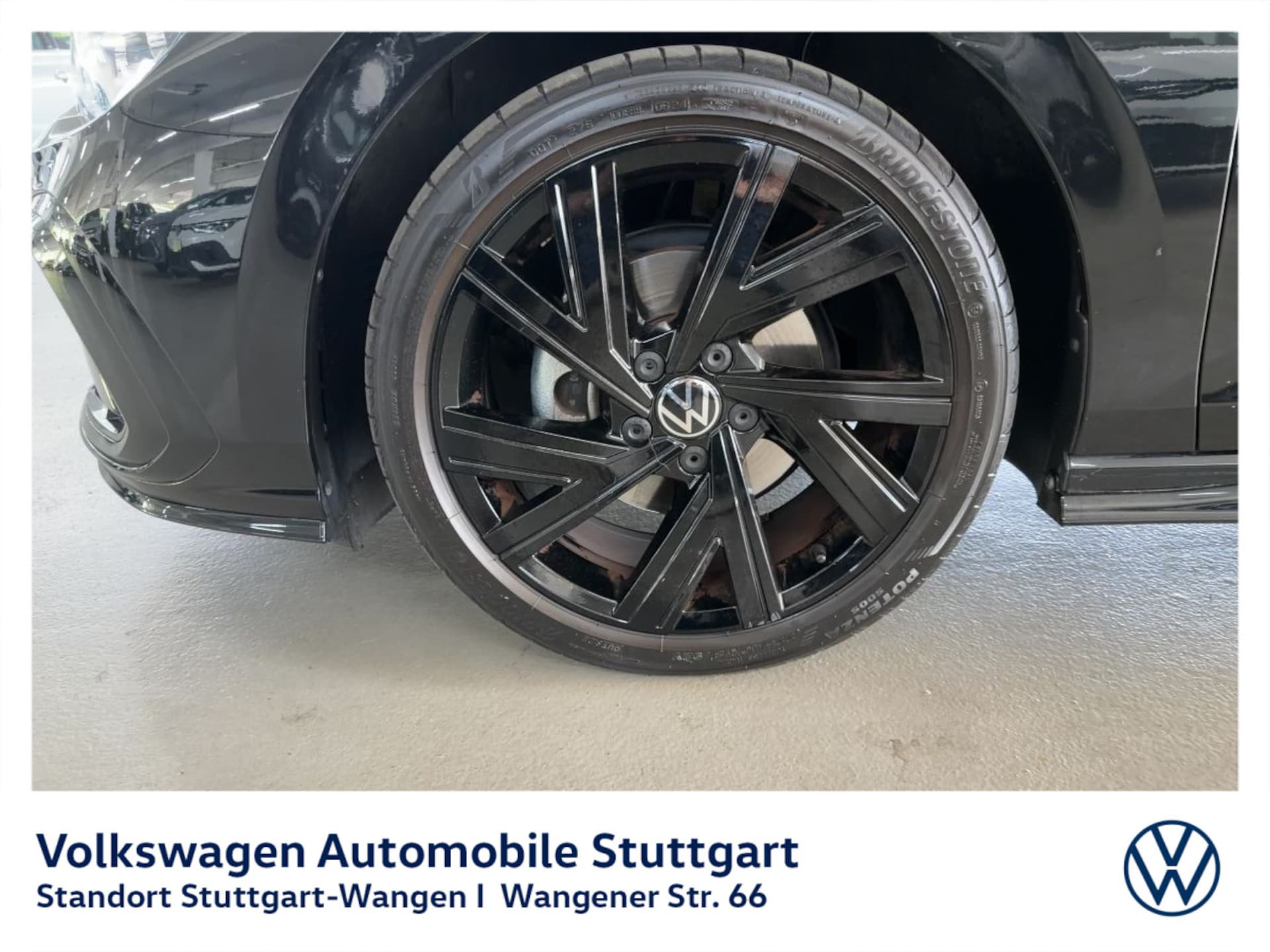 Volkswagen Golf R-Line