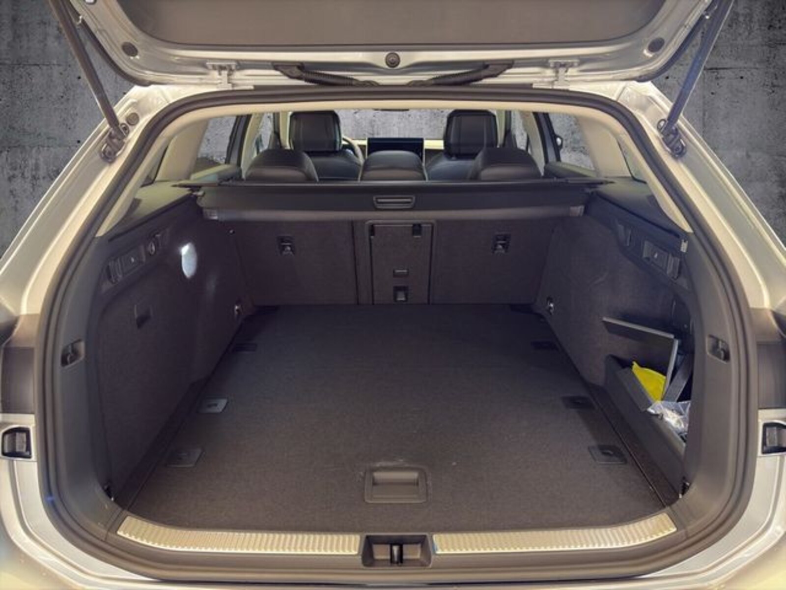 Volkswagen Passat – Bild 12
