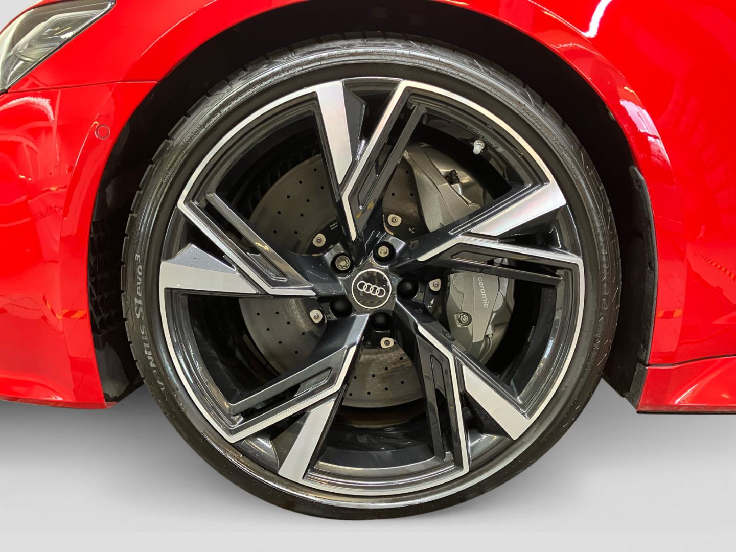 Image about Audi RS 6 Avant TFSI quattro tiptronic