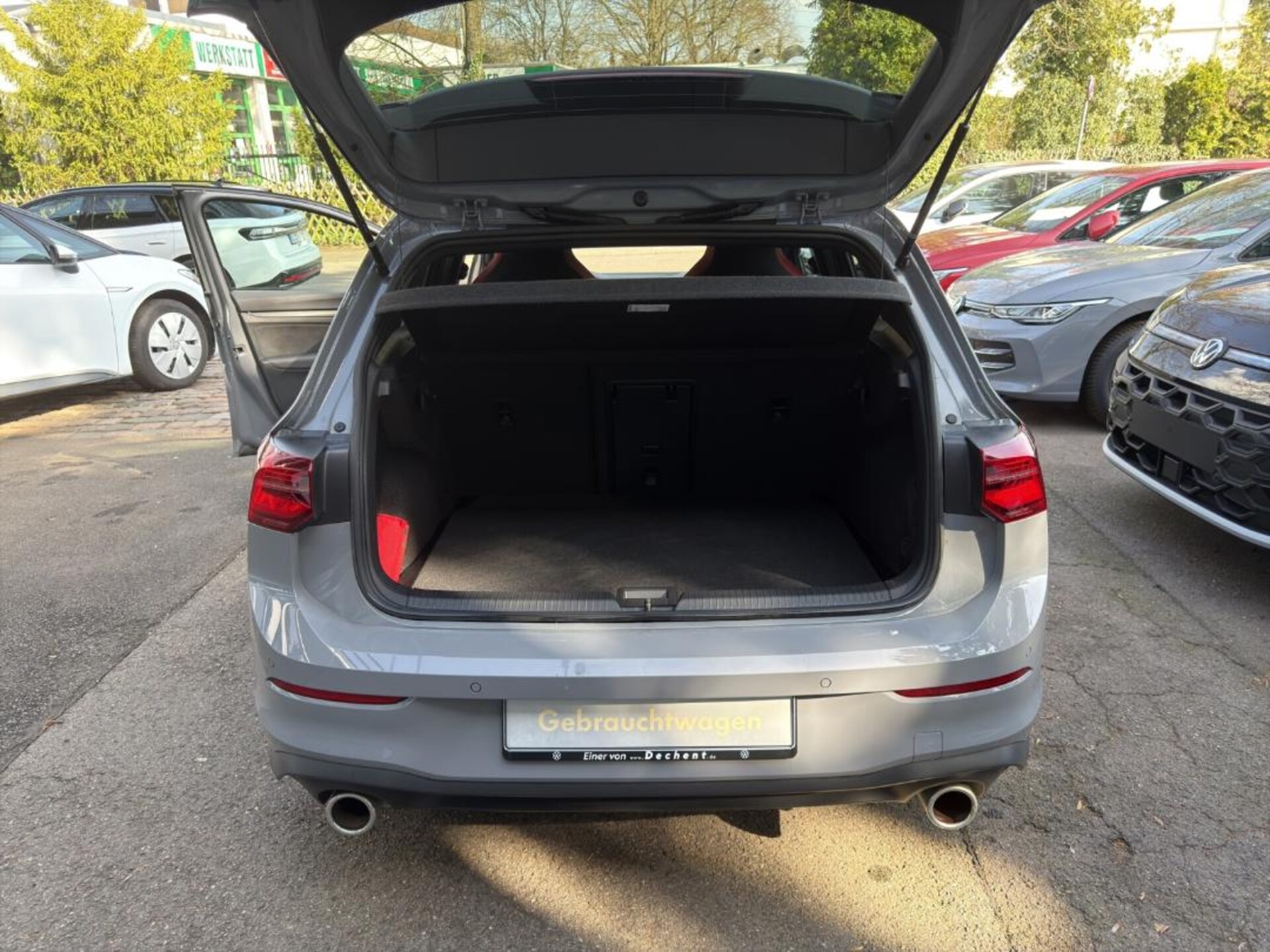 Volkswagen Golf GTI