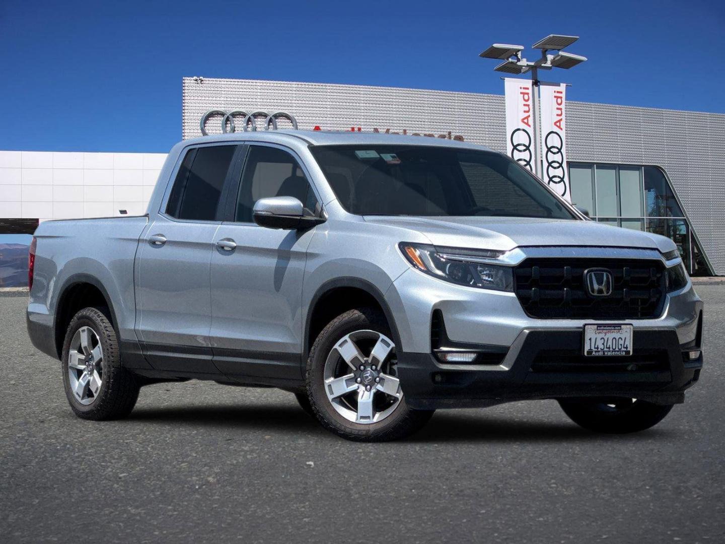 2025 Honda Ridgeline RTL AWD's photo