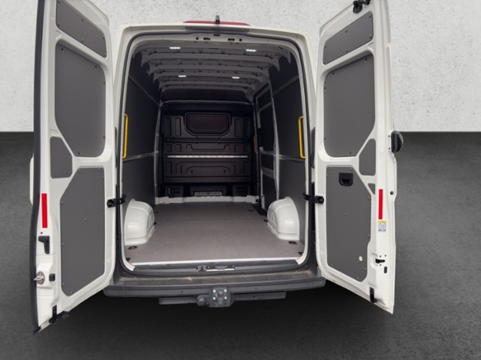 Volkswagen Crafter Kasten mittlerer Radstand – Bild 10