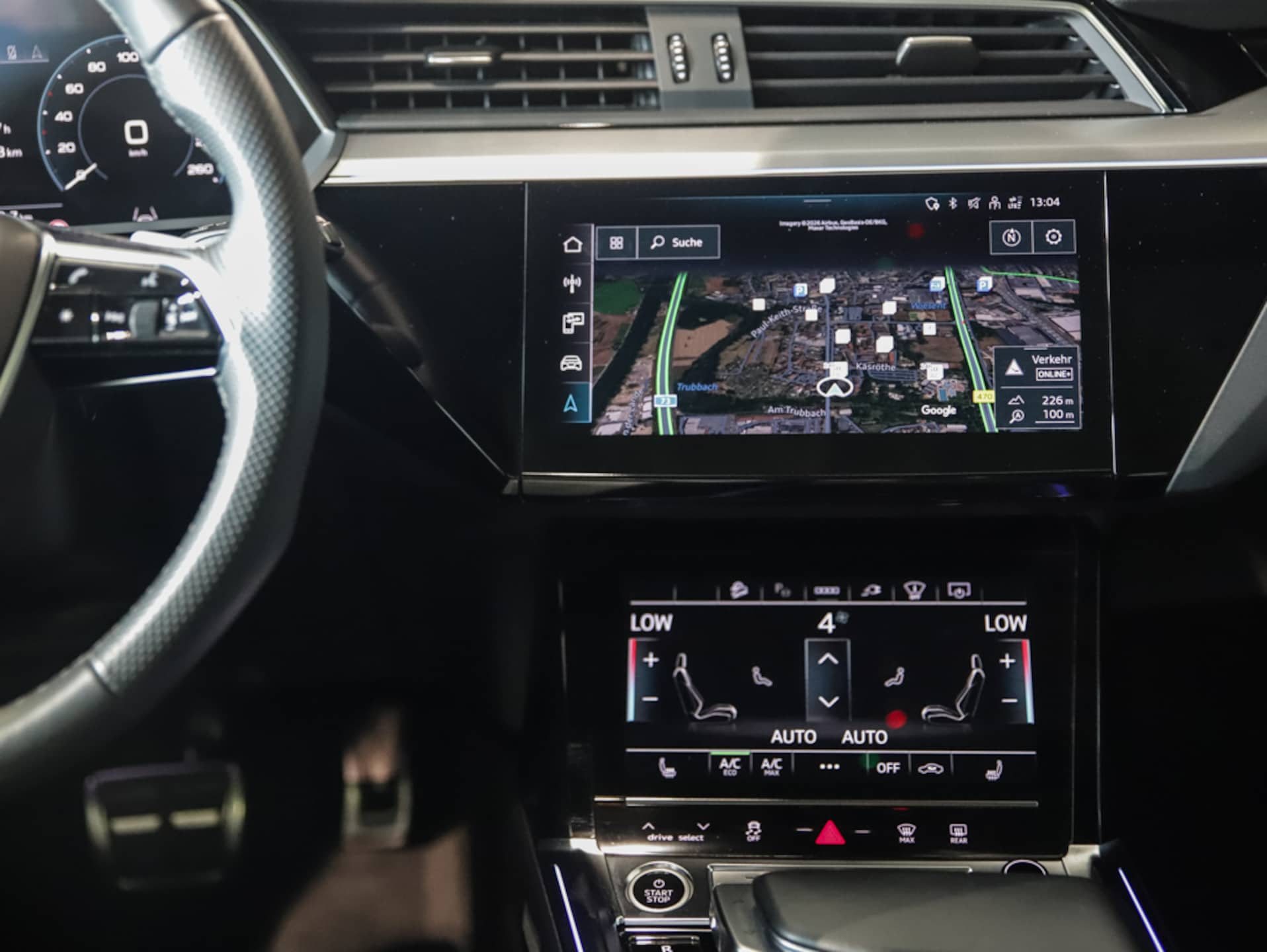 Audi Q8 e-tron S line