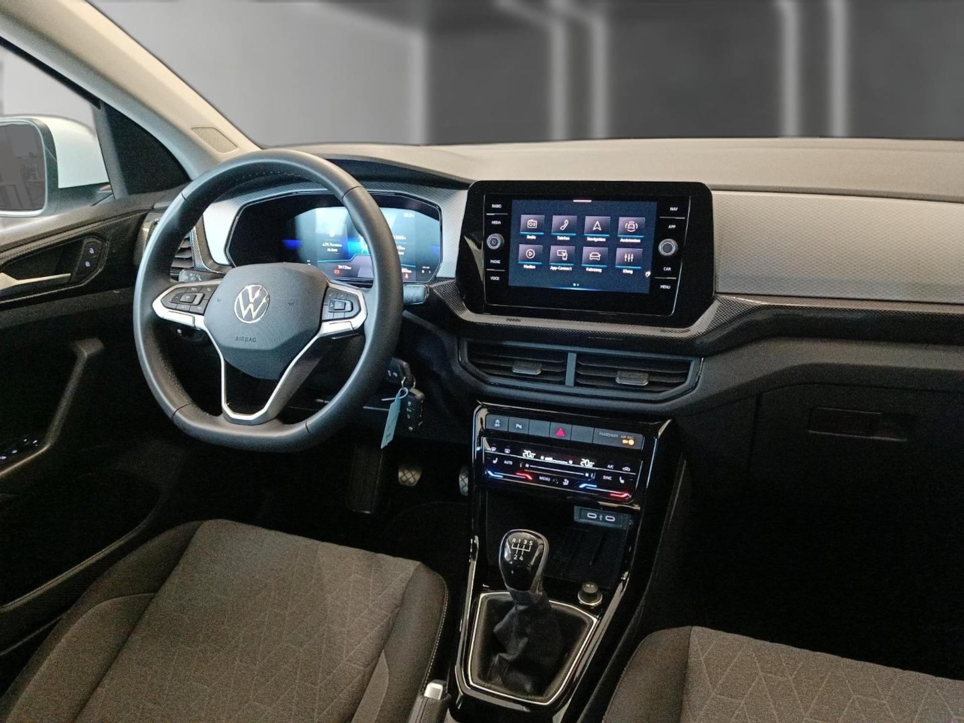 Volkswagen T-Cross Life