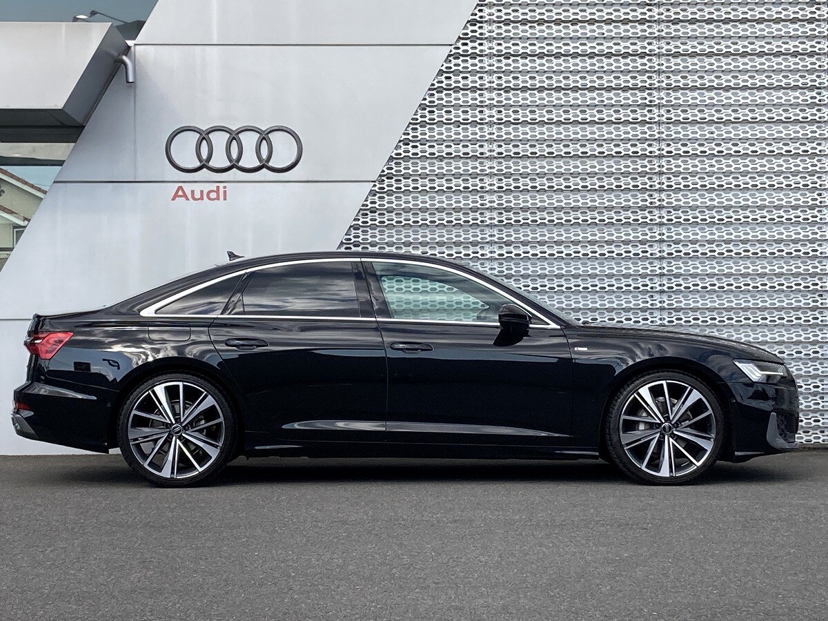 Image about Audi A6 Sedan 40 TDI quattro S line