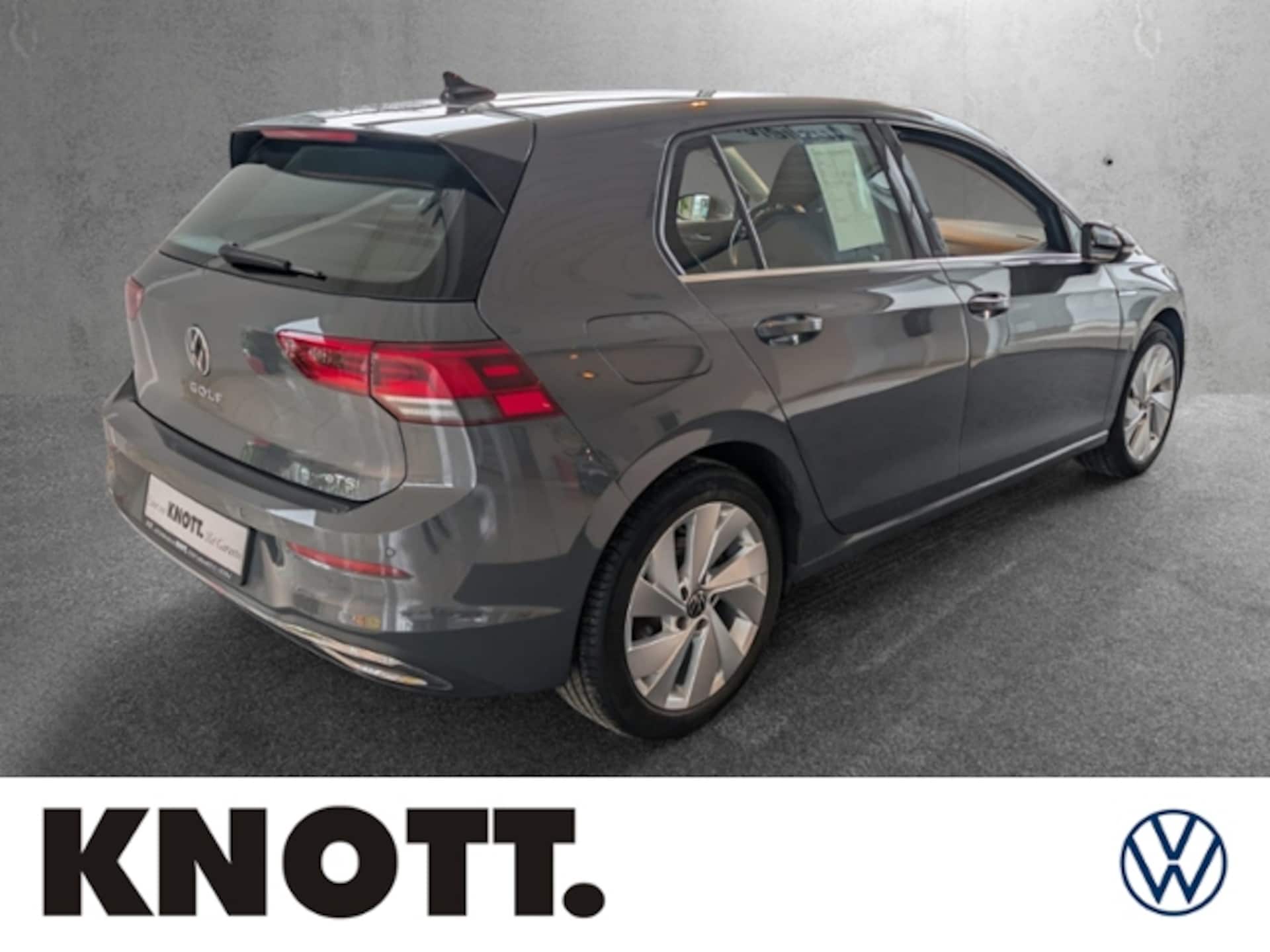 Volkswagen Golf Style