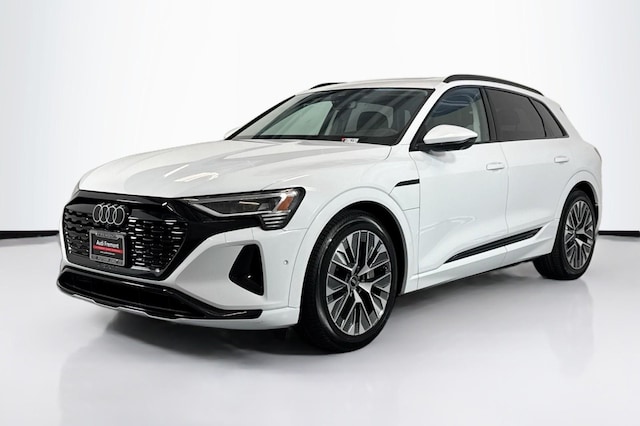 2024 Audi Q8 e-tron