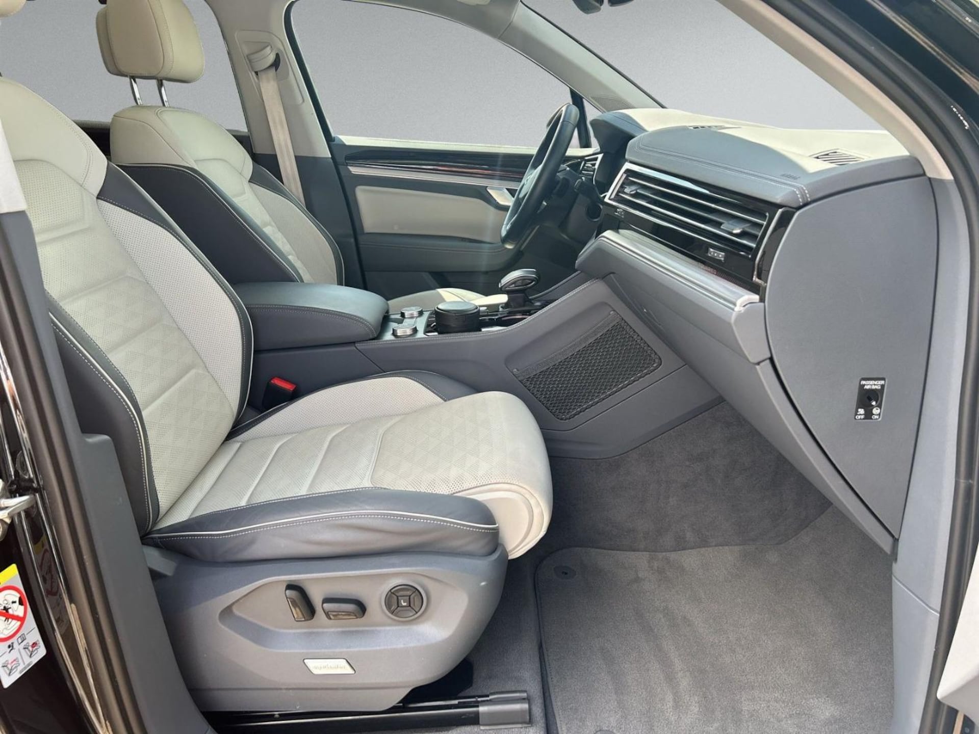 Volkswagen Touareg Elegance