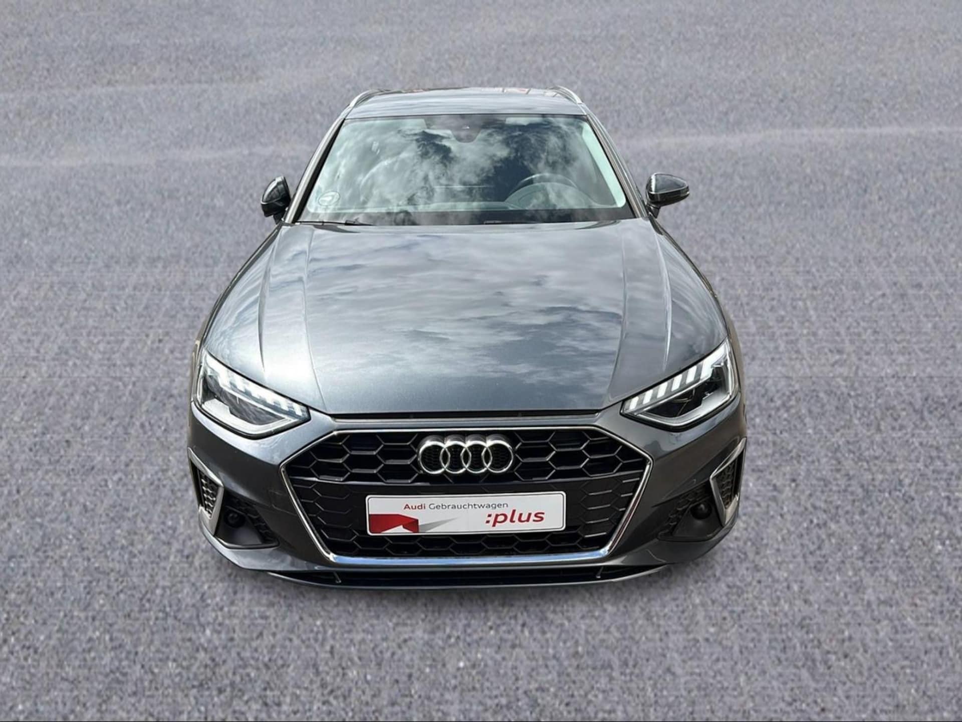 Audi A4 Avant S line