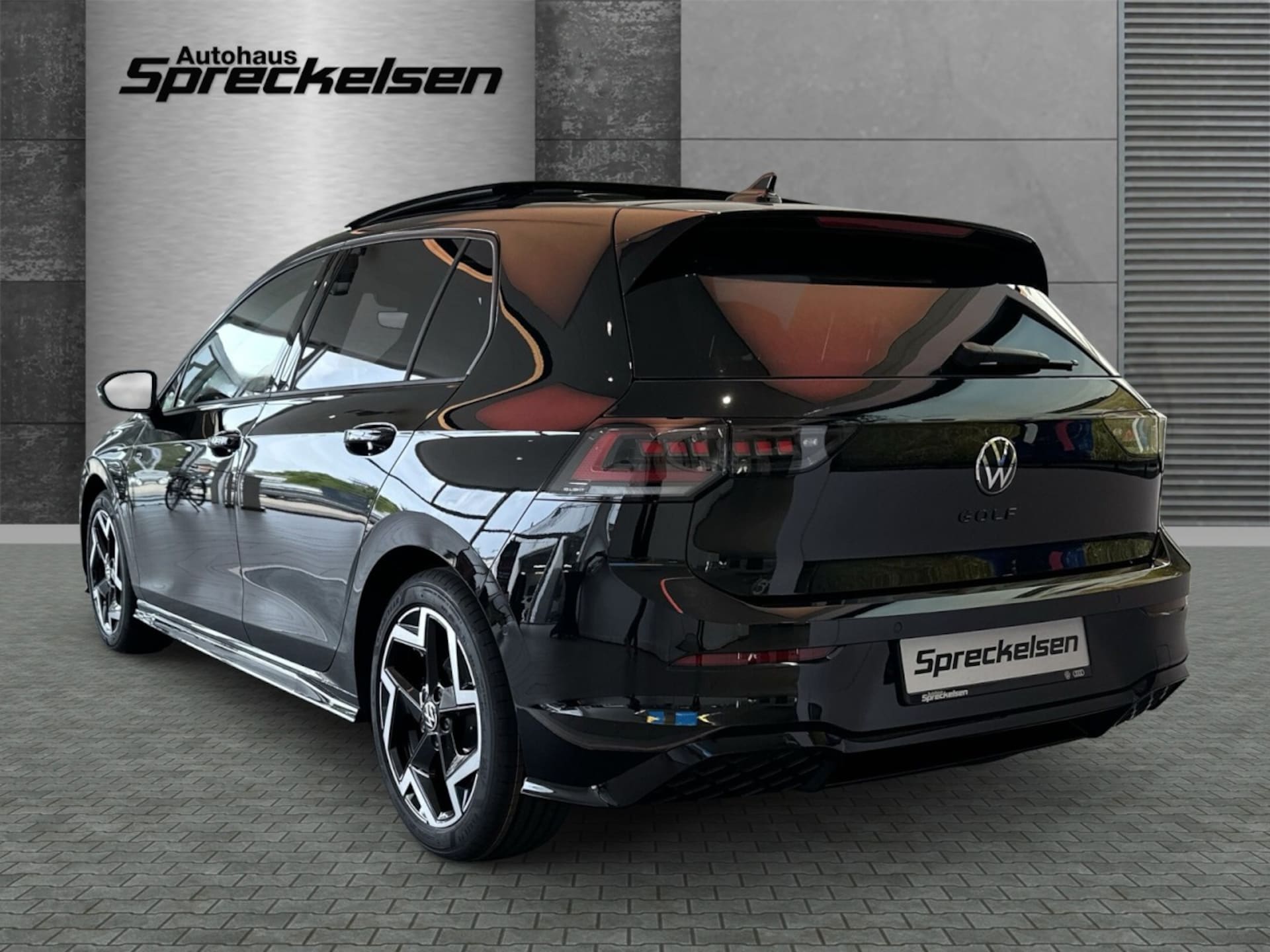 Volkswagen Golf R-Line