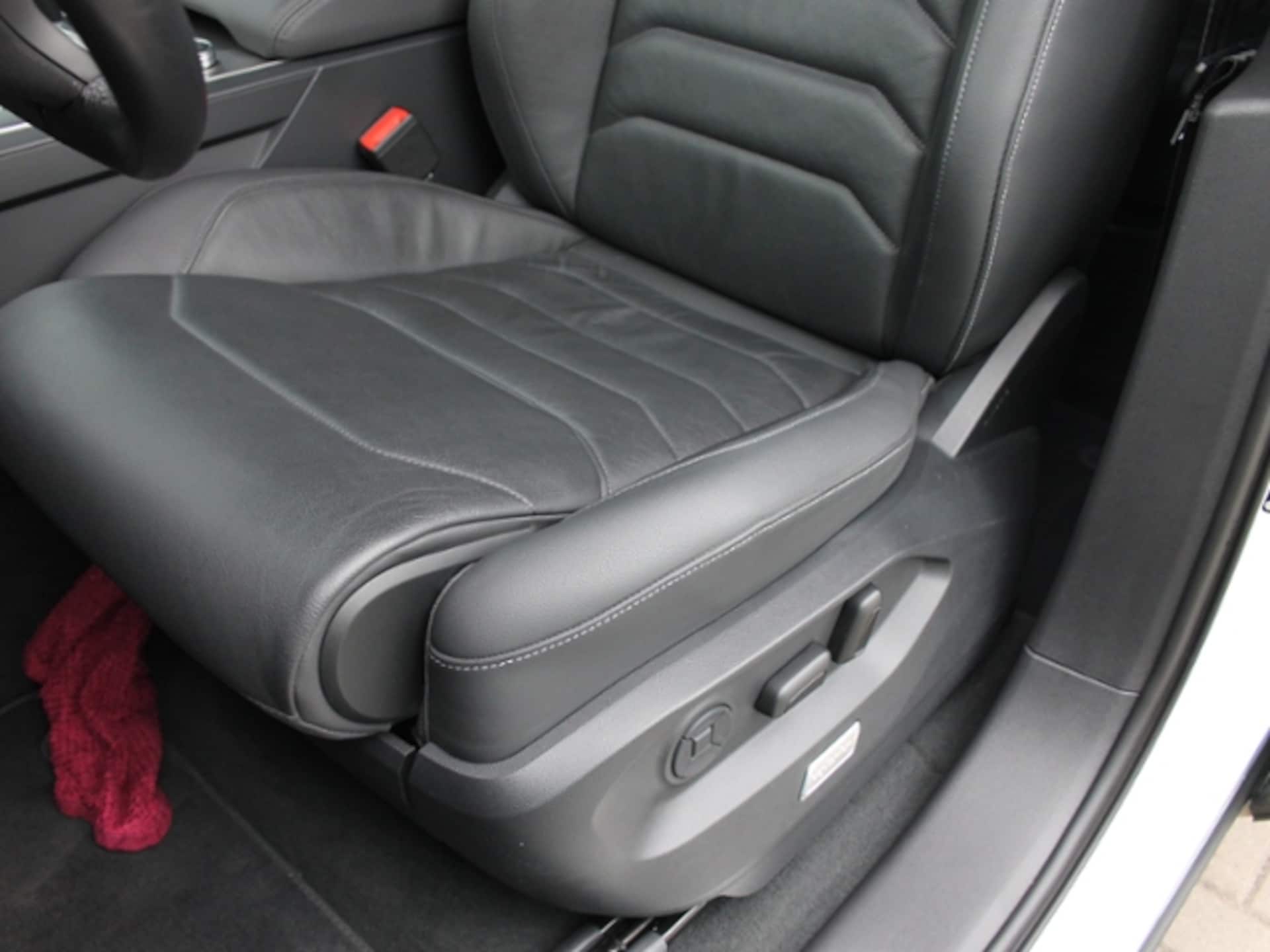 Volkswagen Touareg Basis-Modell