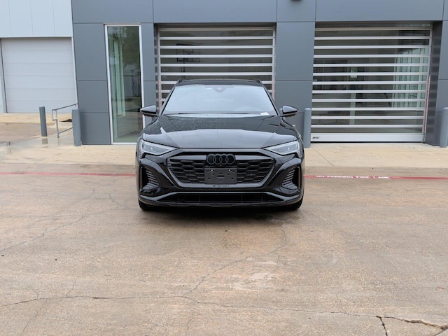 2024 Audi Q8 e-tron
