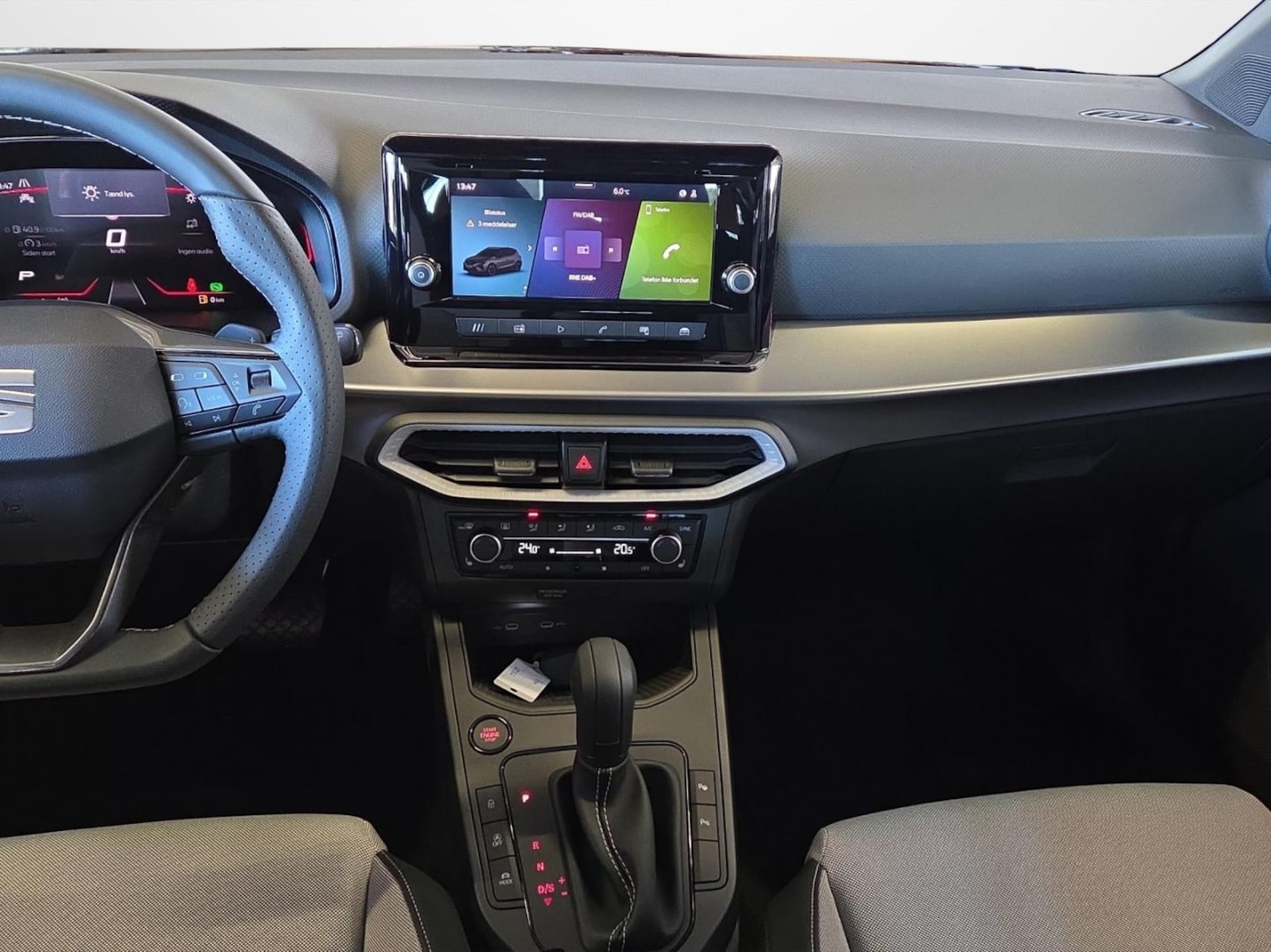 SEAT Arona FR