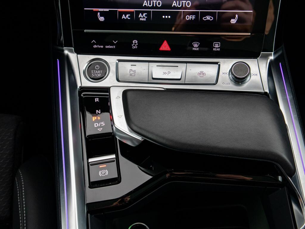 Image about Audi Q8 e-tron S line 50 e-tron quattro