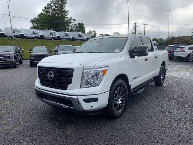 2024 Nissan Titan