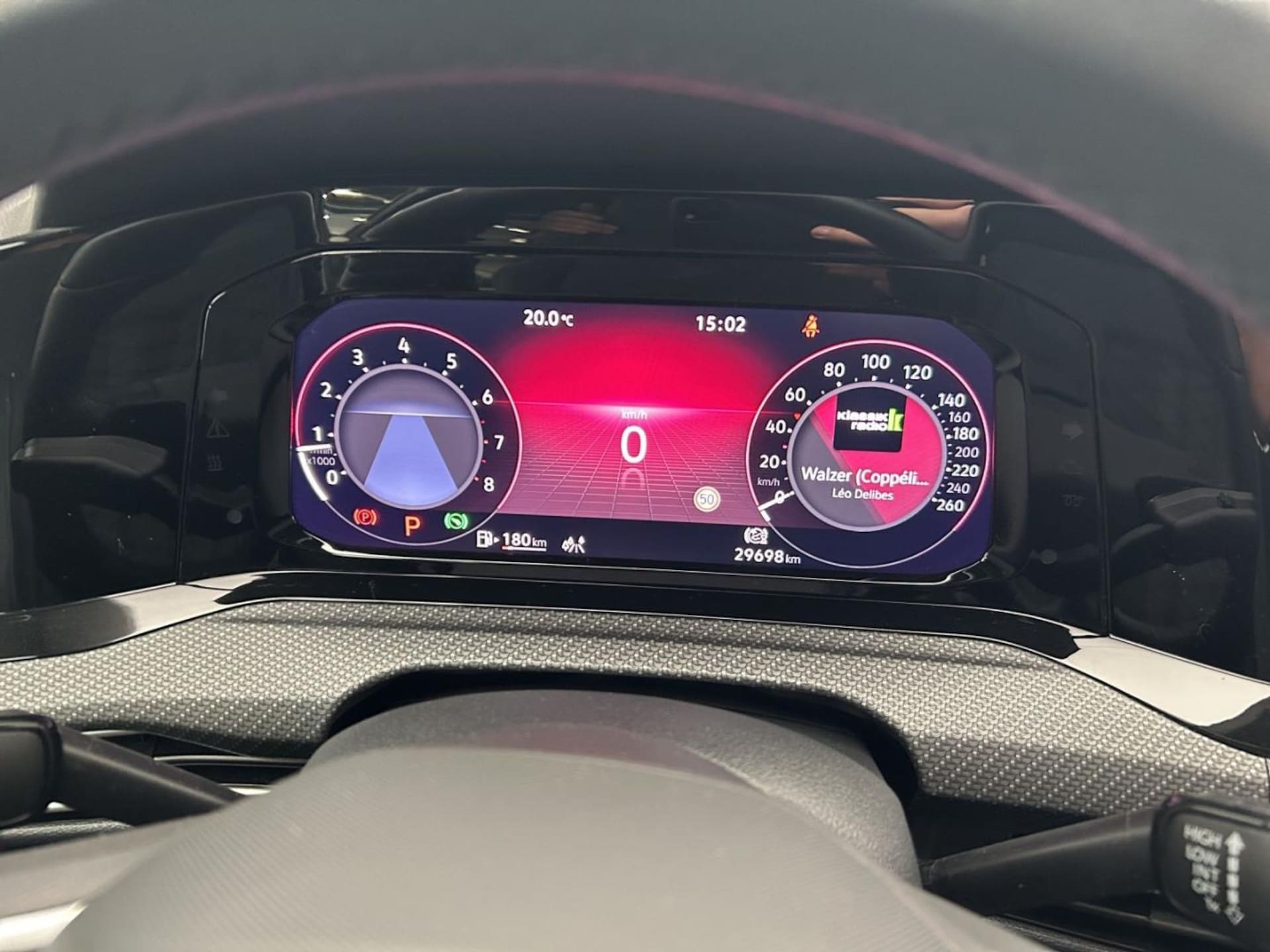 Volkswagen Golf R-Line