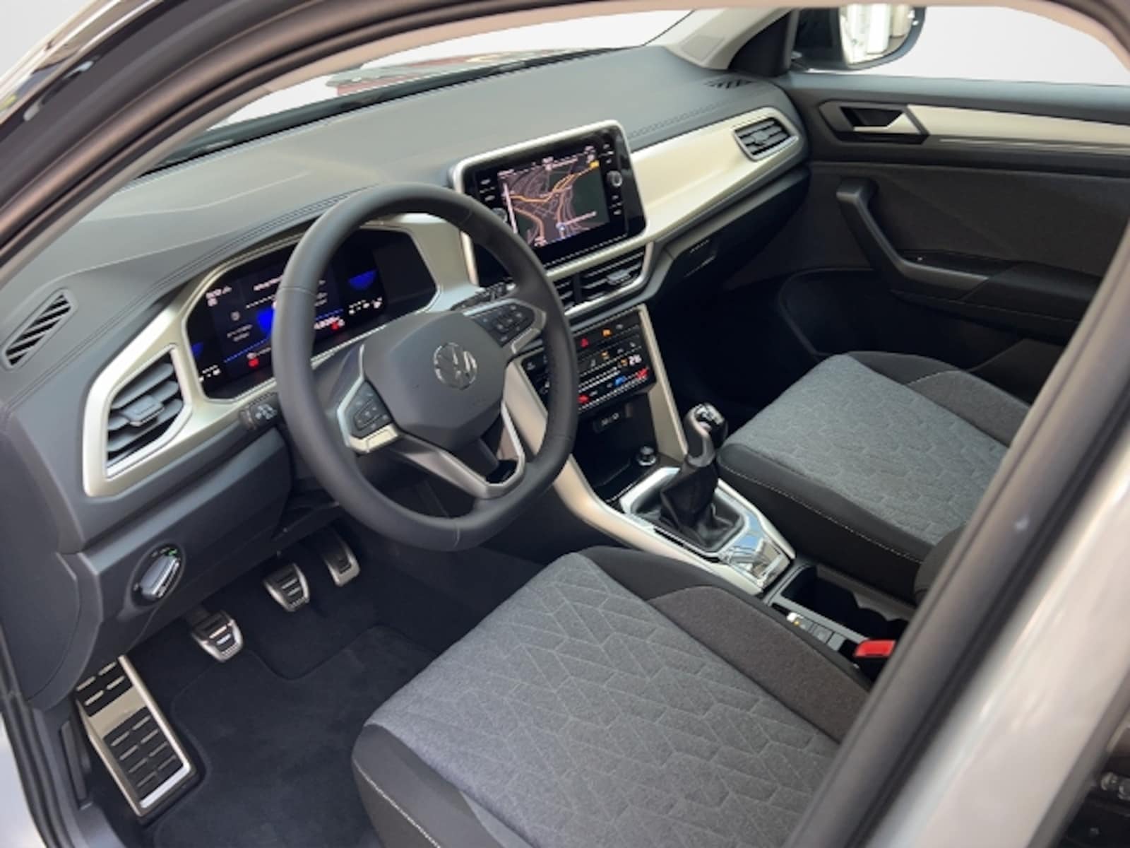 Volkswagen T-Roc – Bild 10
