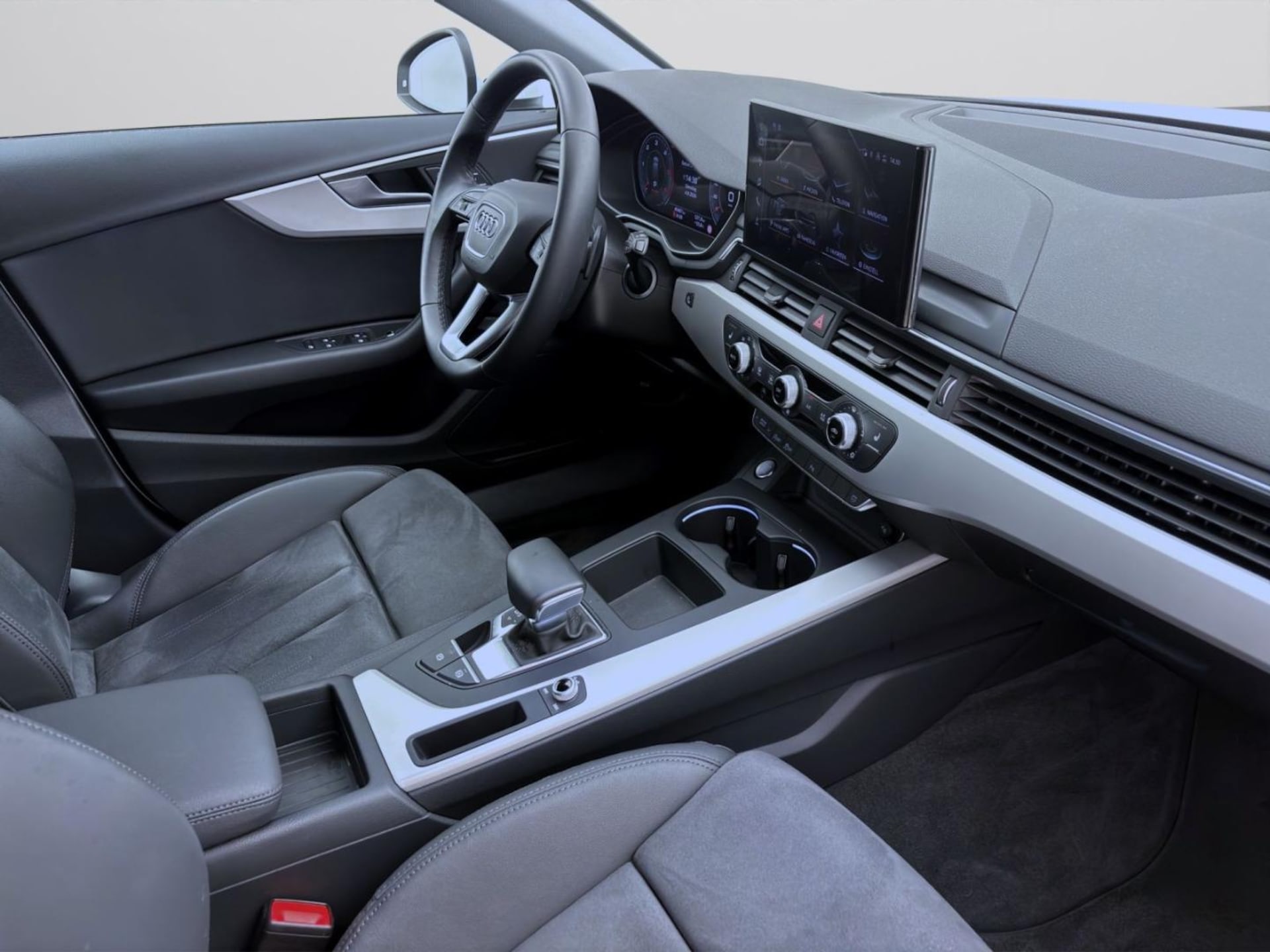 Audi A4 Avant Advanced