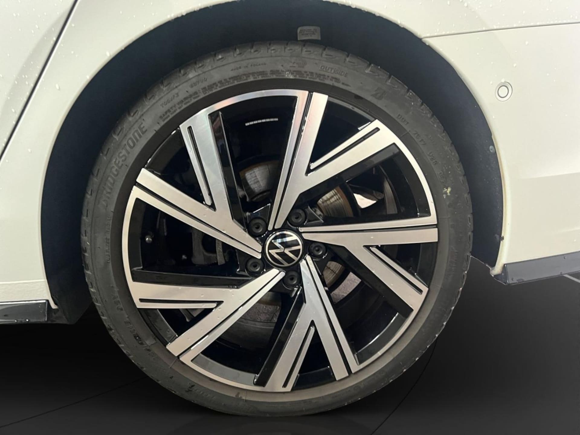 Volkswagen Golf Variant R-Line