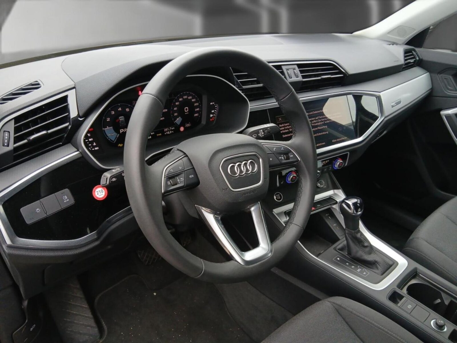 Audi Q3 – Bild 10