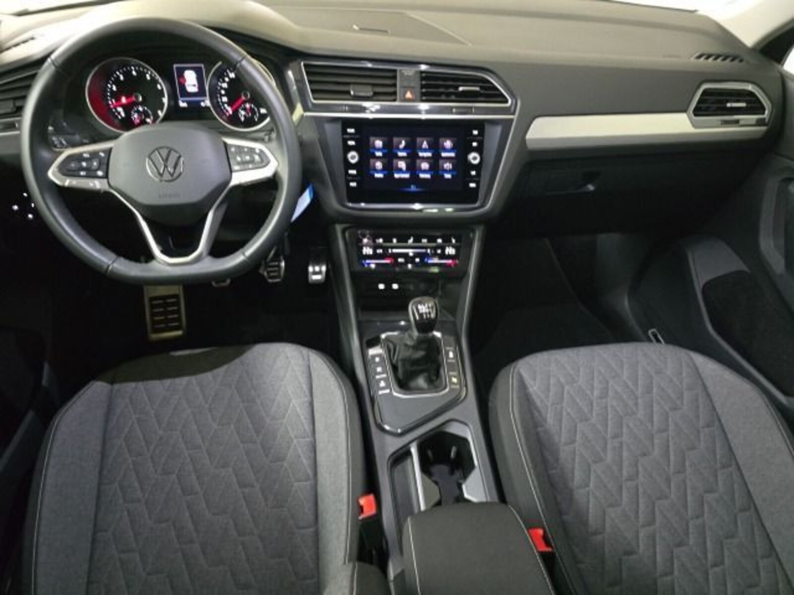 Volkswagen Tiguan – Bild 8