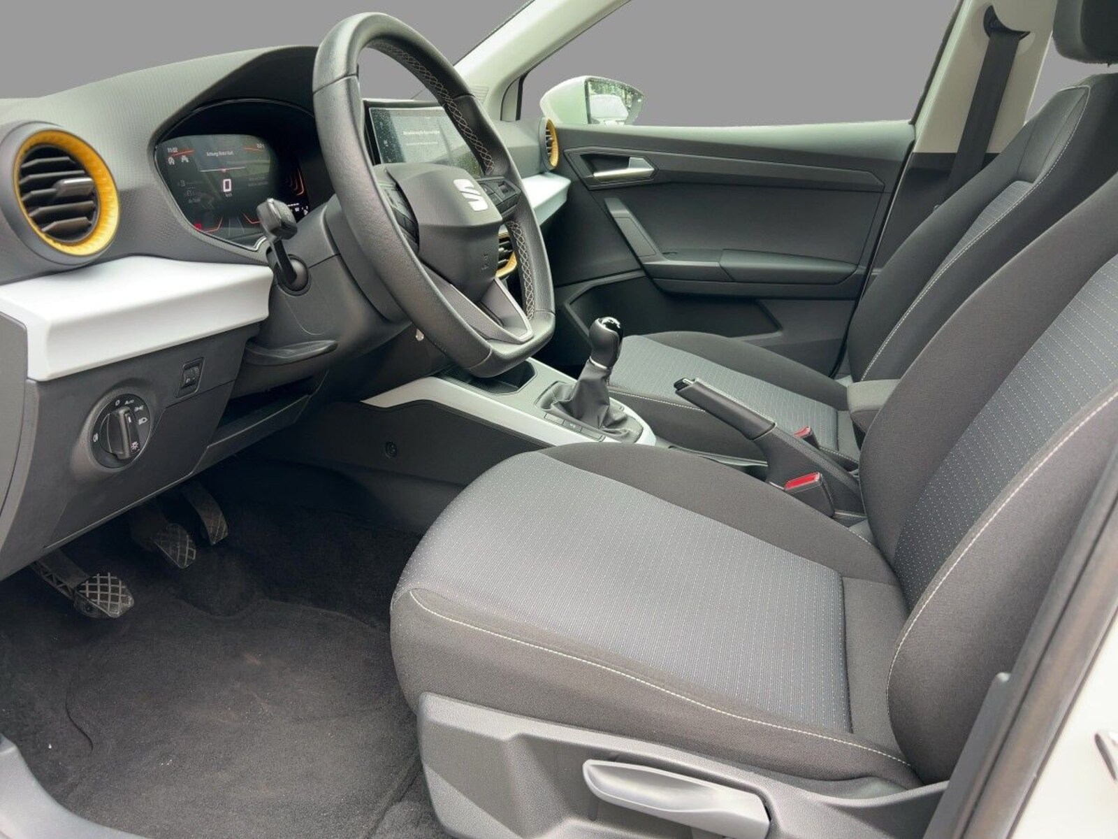 SEAT Arona – Bild 8