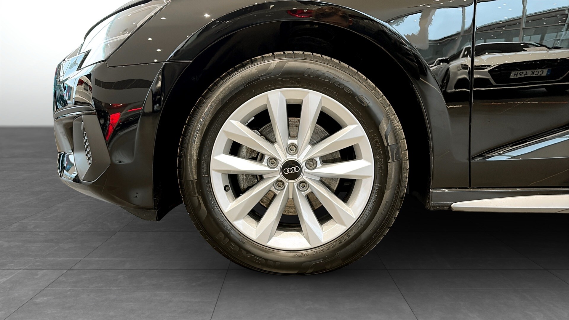 Bild som visar&nbsp;Audi A3 Sportback&nbsp;A3 Sportback 35 TFSI Proline 150 hk 6-växlad - för mer information kontakta din Audi Partner