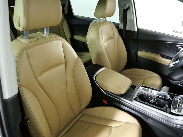 2025 Audi Q7 Premium Plus - Photo 12