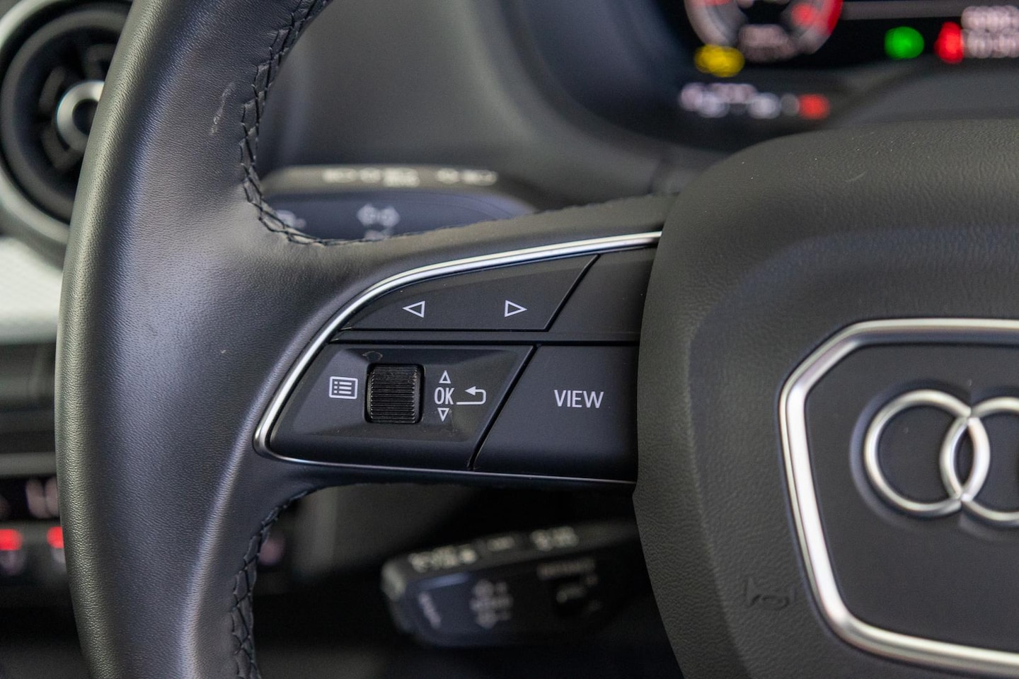 Image about Audi Q2 35 TFSI S tronic