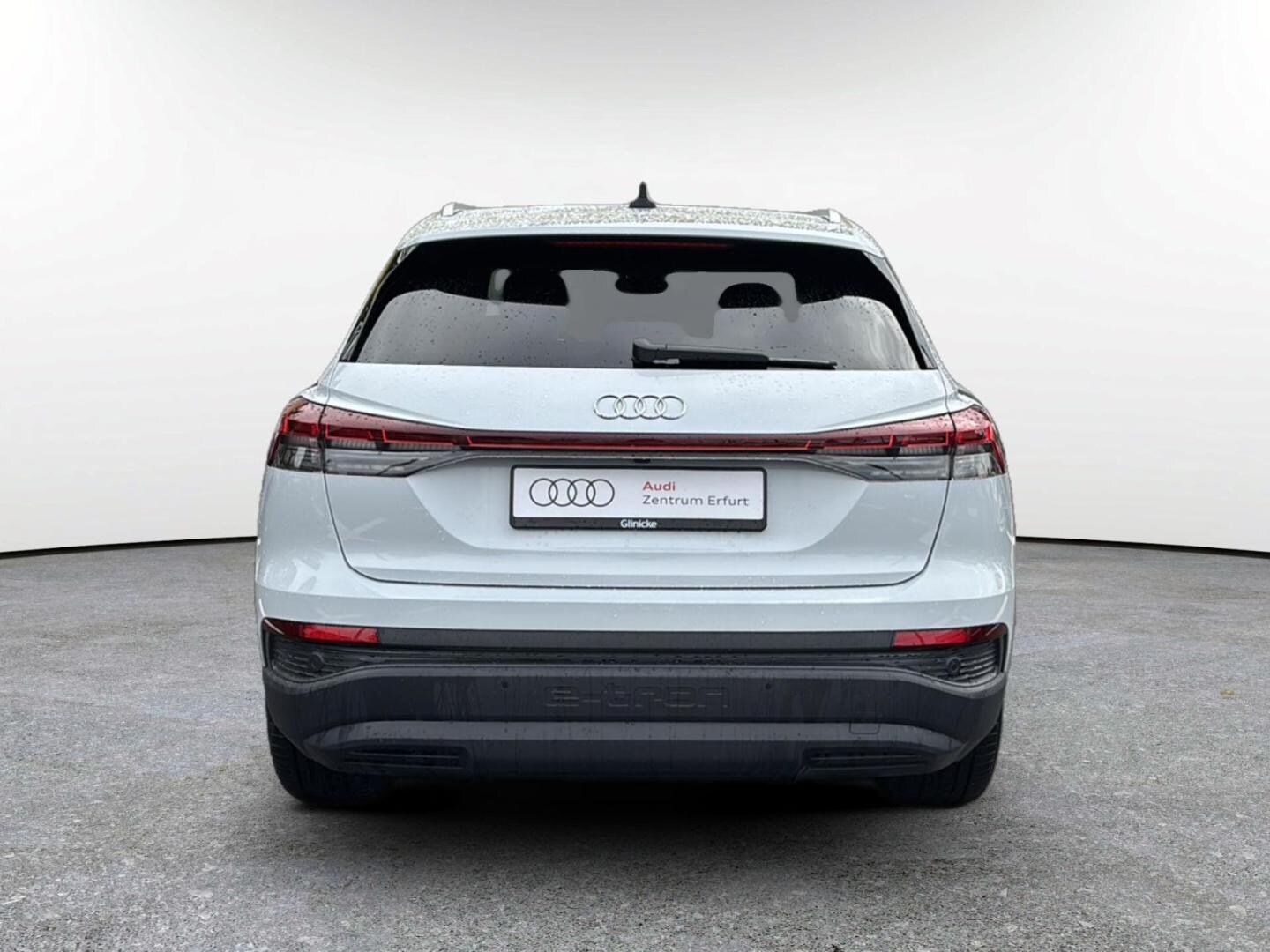 Bild über Audi Q4 e-tron 40 e-tron - für weitere Informationen kontaktieren Sie den Audi Partner