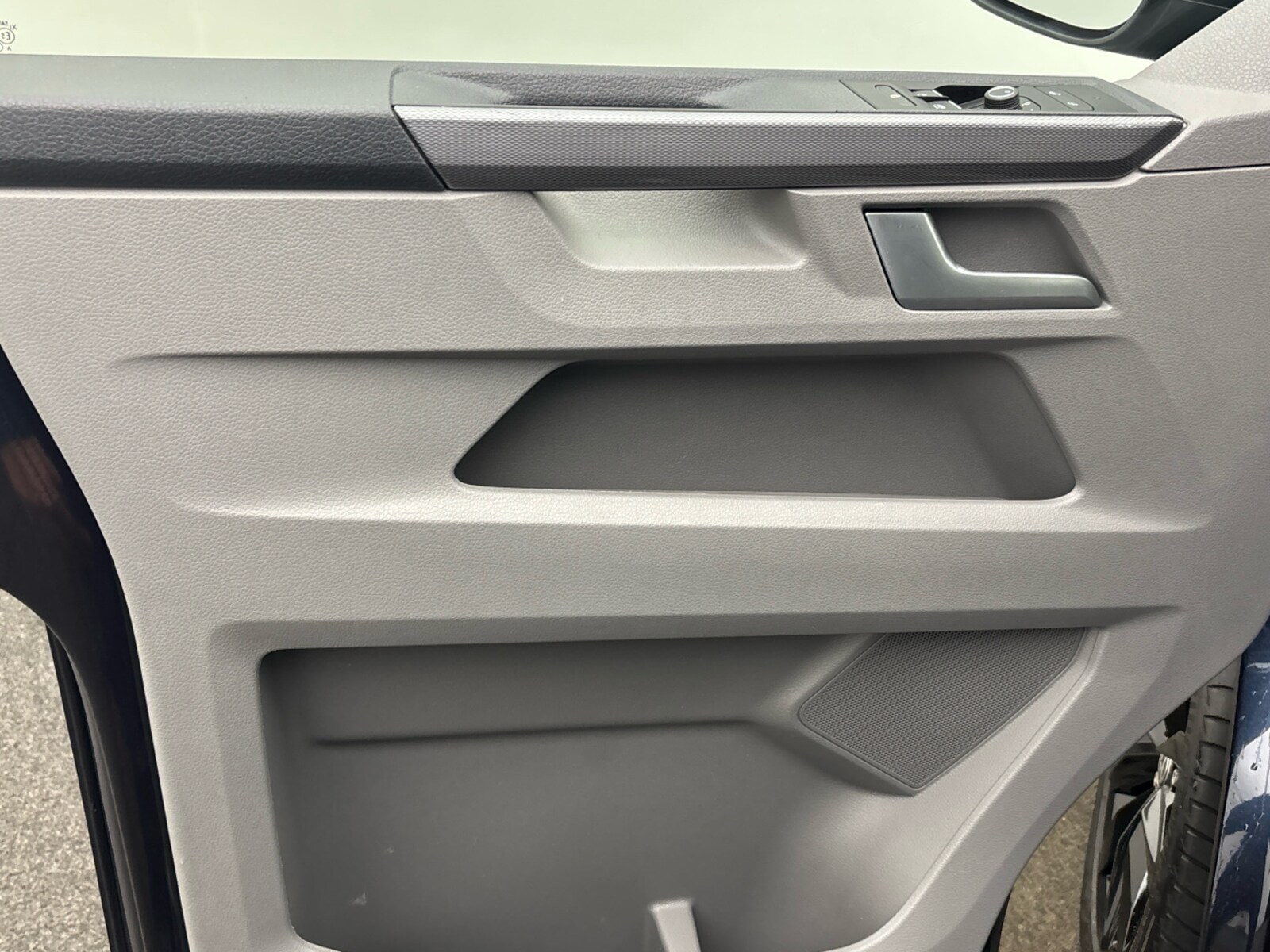 Volkswagen T6.1 California – Bild 12