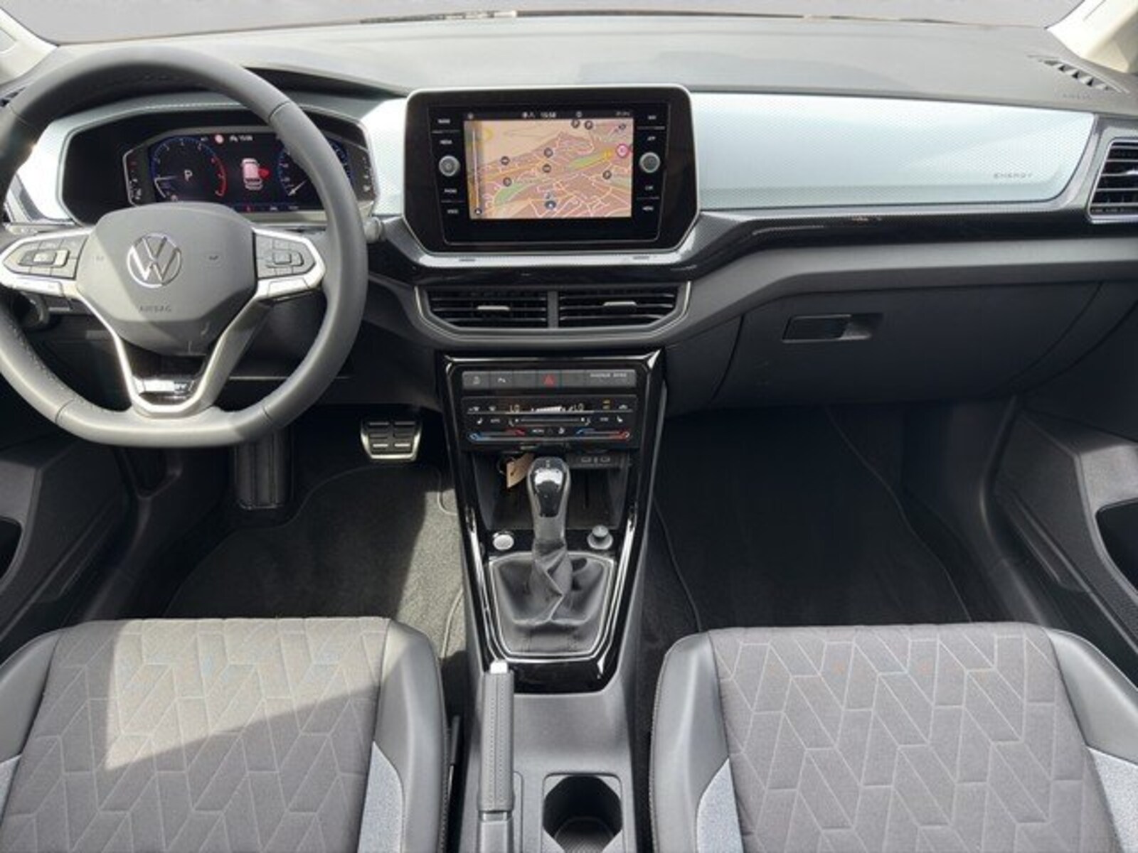 Volkswagen T-Cross – Bild 11