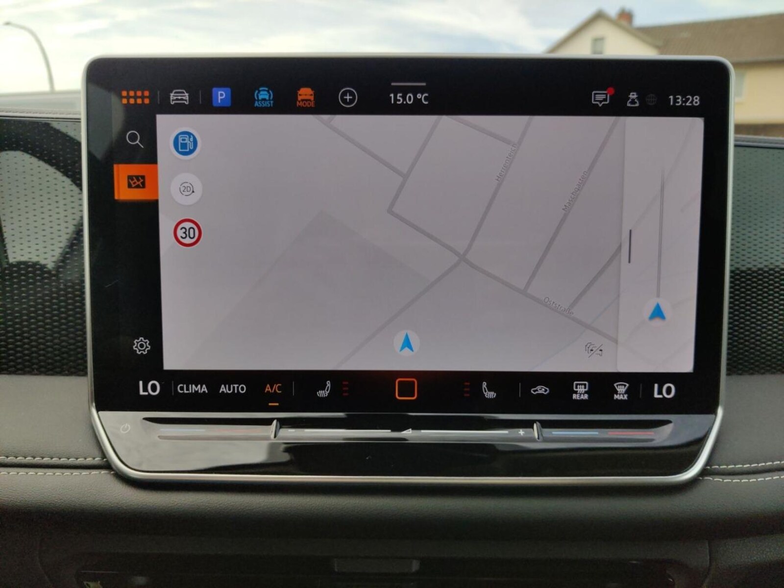 Volkswagen Tiguan – Bild 17