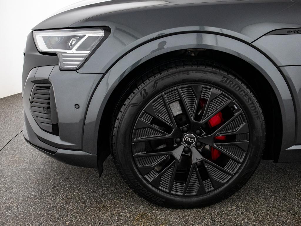 Image about Audi Q8 e-tron S line 50 e-tron quattro