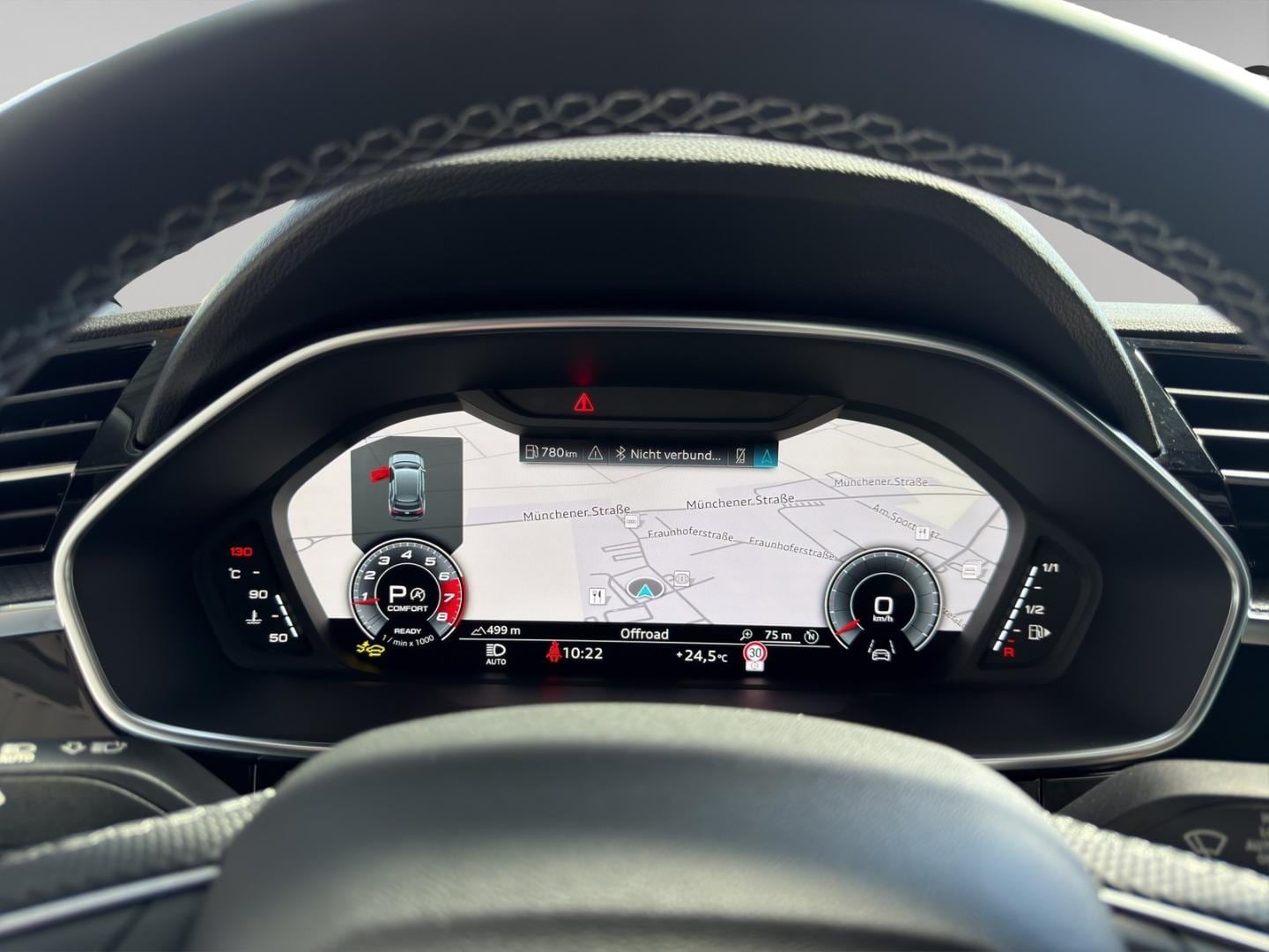 Bild über Audi Q3 S line 40 TFSI quattro S tronic - für weitere Informationen kontaktieren Sie den Audi Partner