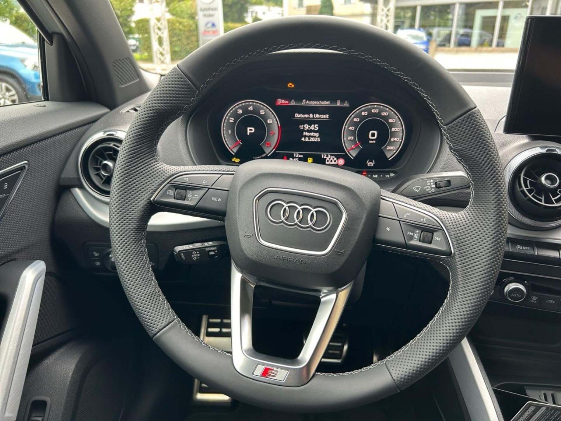 Audi Q2 S line