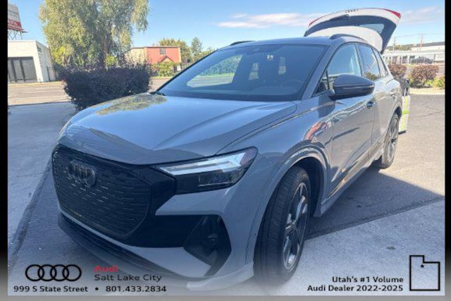 Photo of 2024 Audi Q4 e-tron 