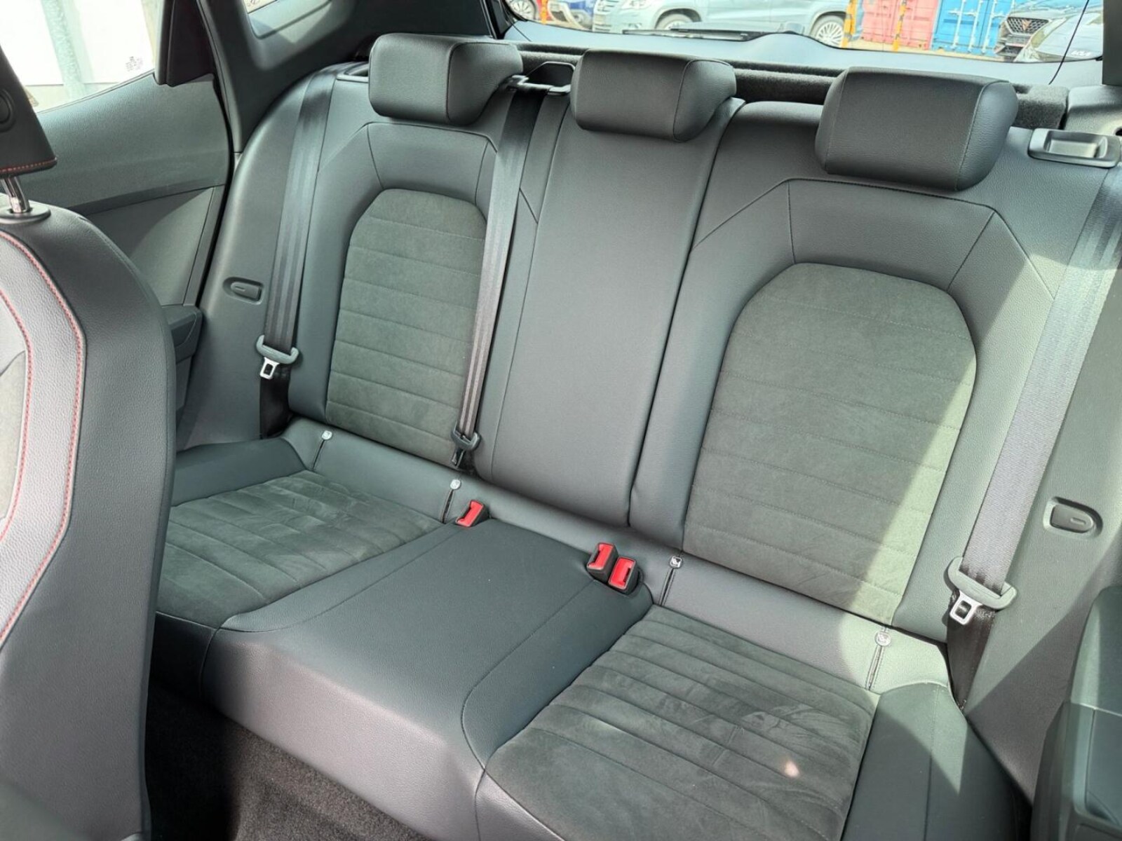 SEAT Arona – Bild 7