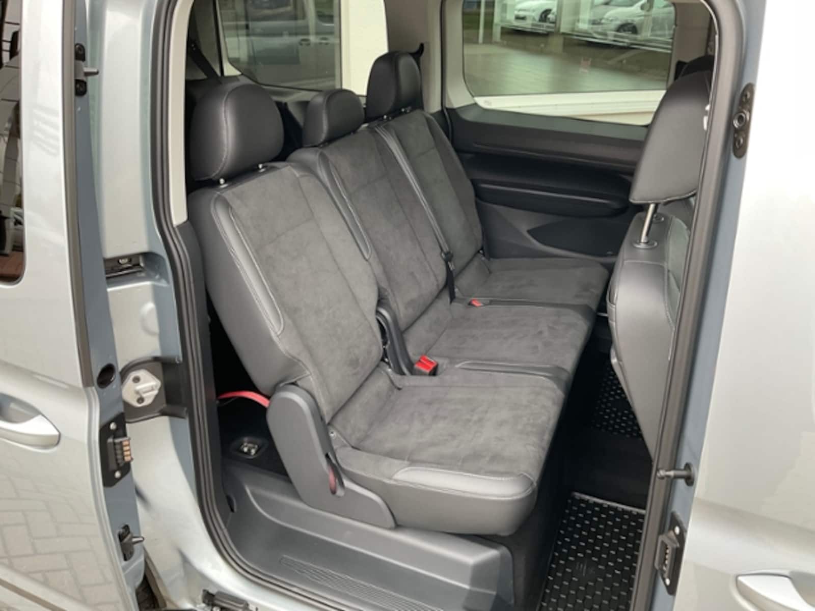 Volkswagen Caddy Maxi – Bild 15