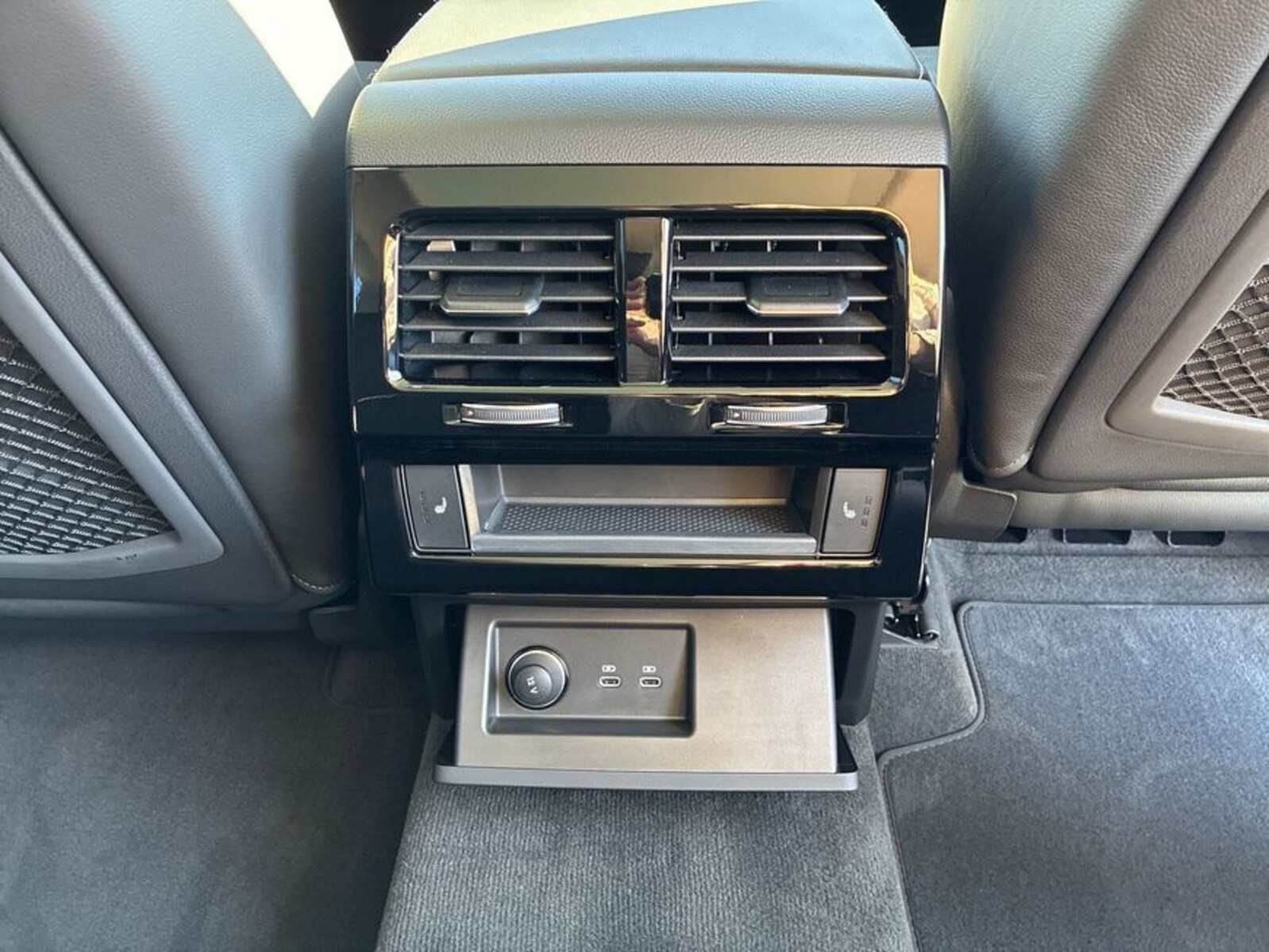 Volkswagen Touareg – Bild 24