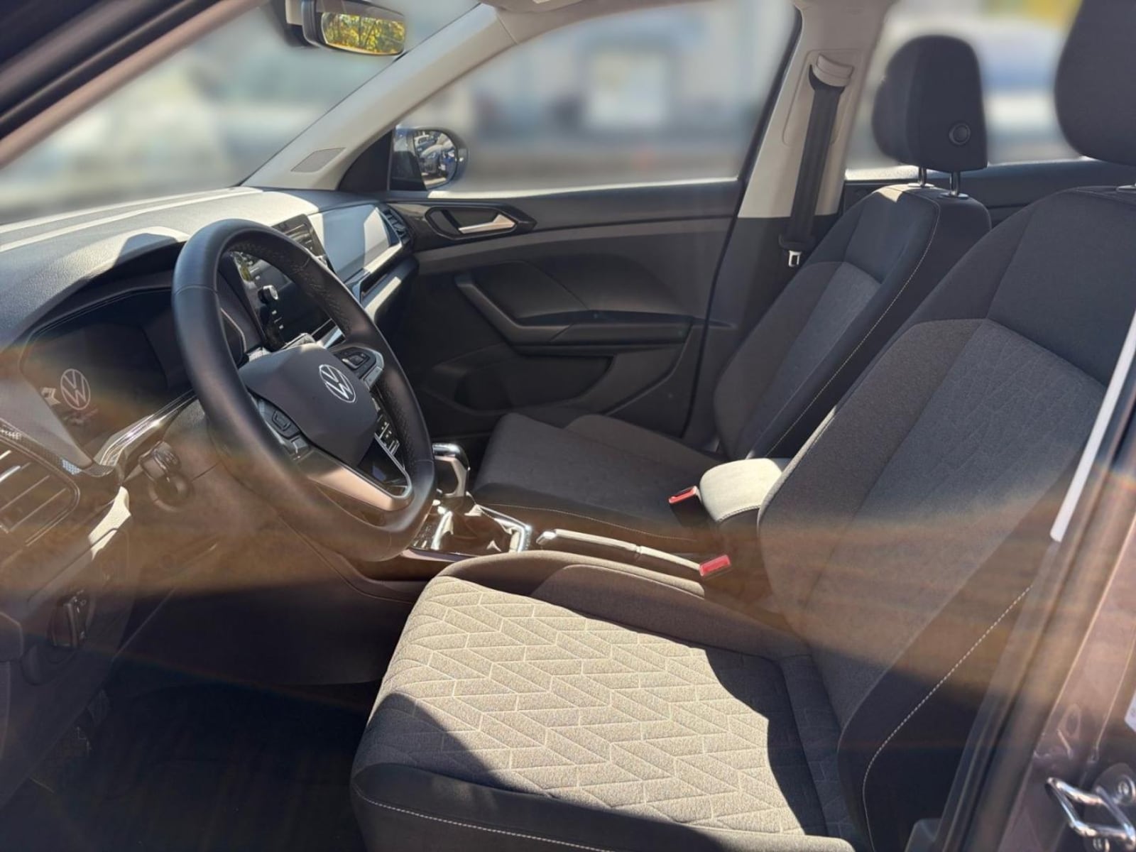 Volkswagen T-Cross – Bild 8