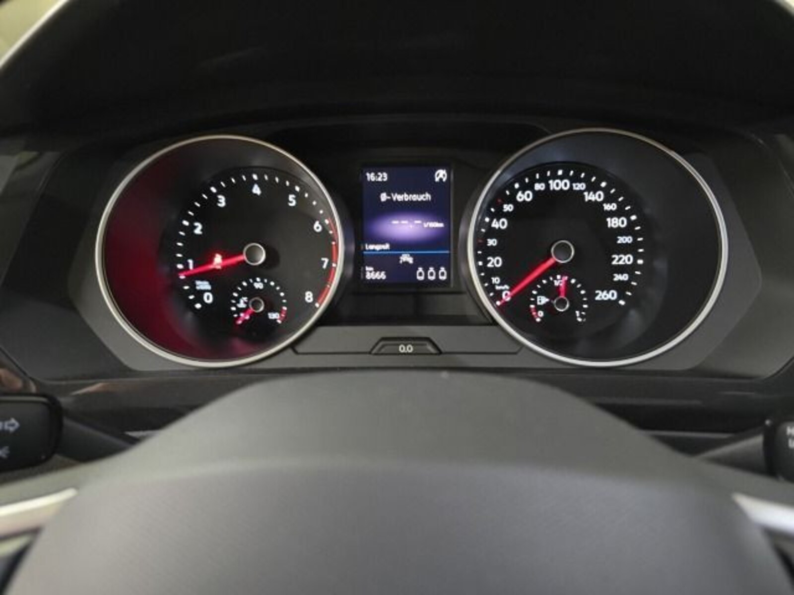 Volkswagen Tiguan – Bild 10