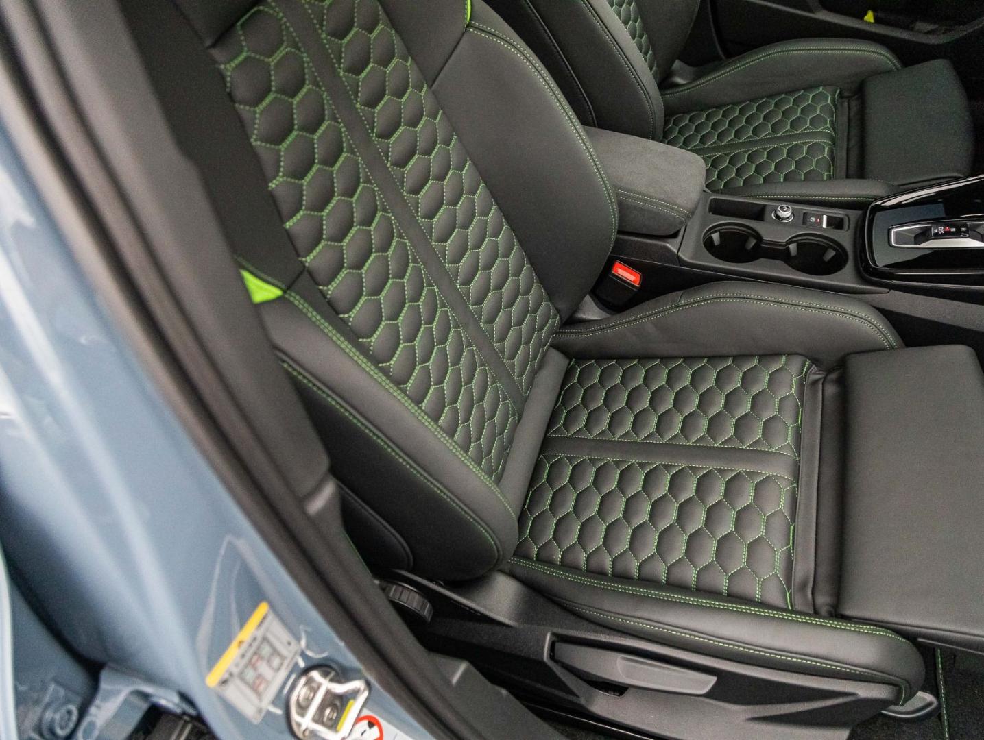 Image about Audi RS 3 Limousine TFSI quattro S tronic